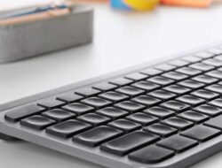 Gunakan Keyboard USB: Wireless